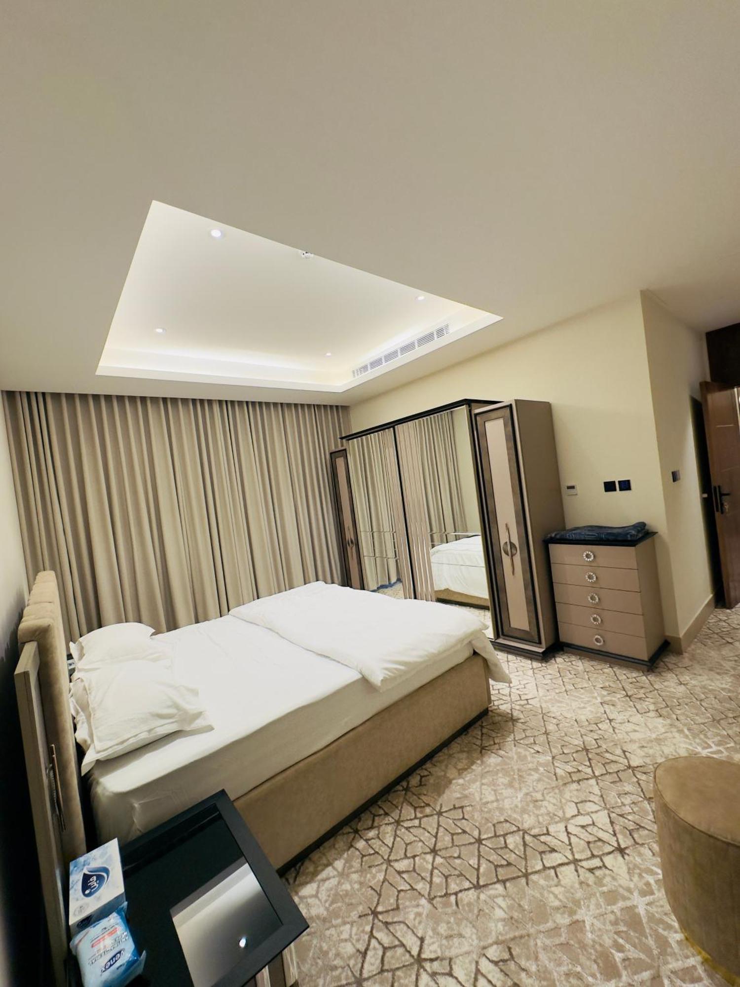 Remaz Rose Boulevard * Riyad