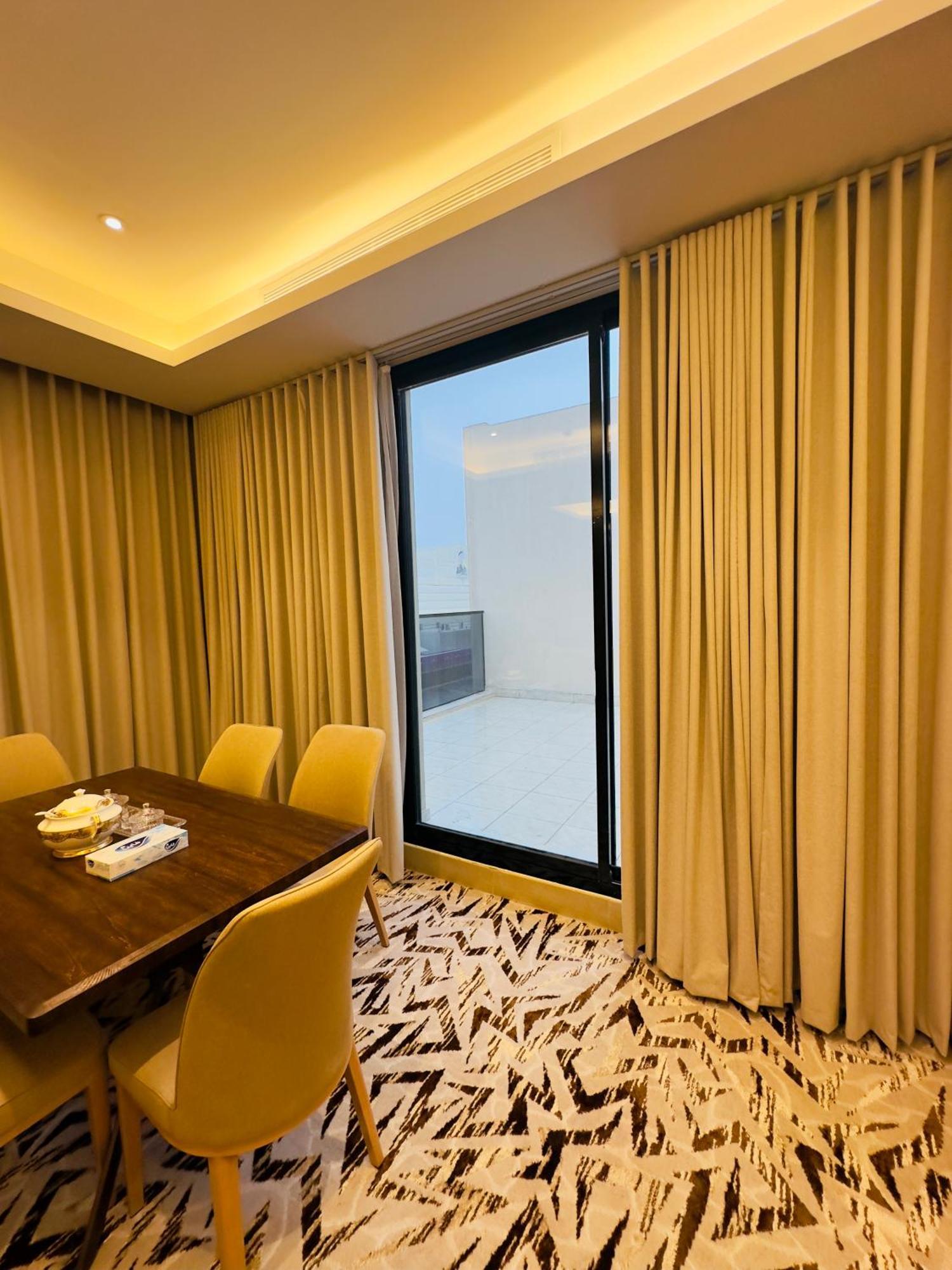 Remaz Rose Boulevard * Riyad